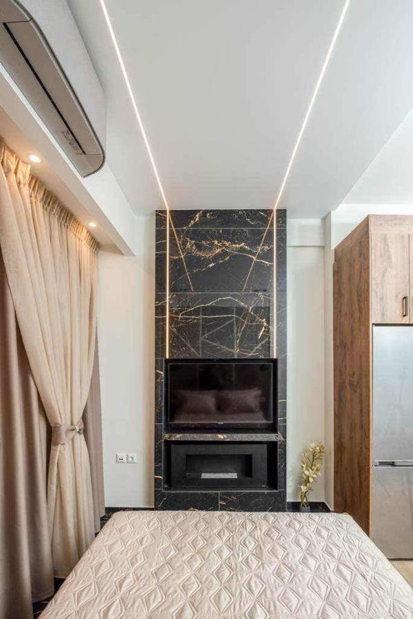 Condo Next To Metro St Athens! 외부 사진